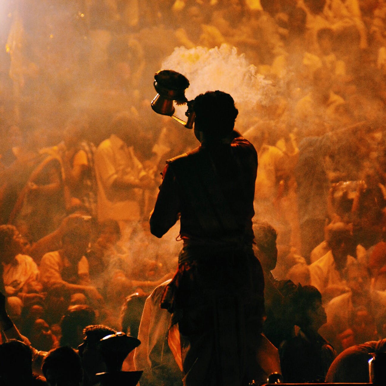 ganga aarti varanasi benaras prayer india